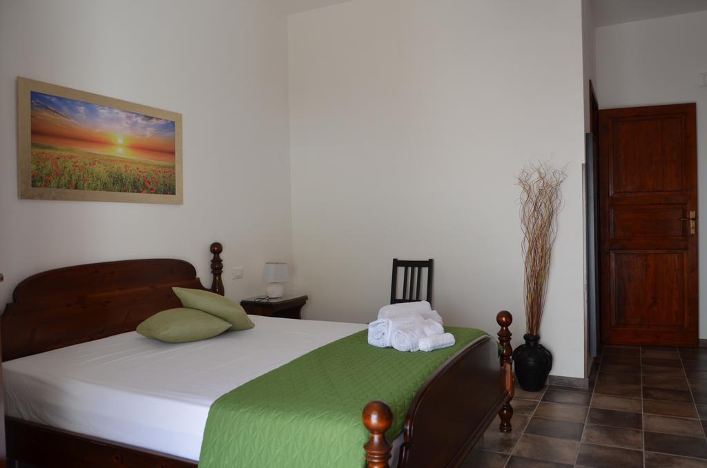 Papavero Bed And Breakfast San Vito Lo Capo Room photo